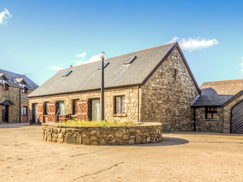 Clyne Farm Centre Villa The Mumbles Exterior foto