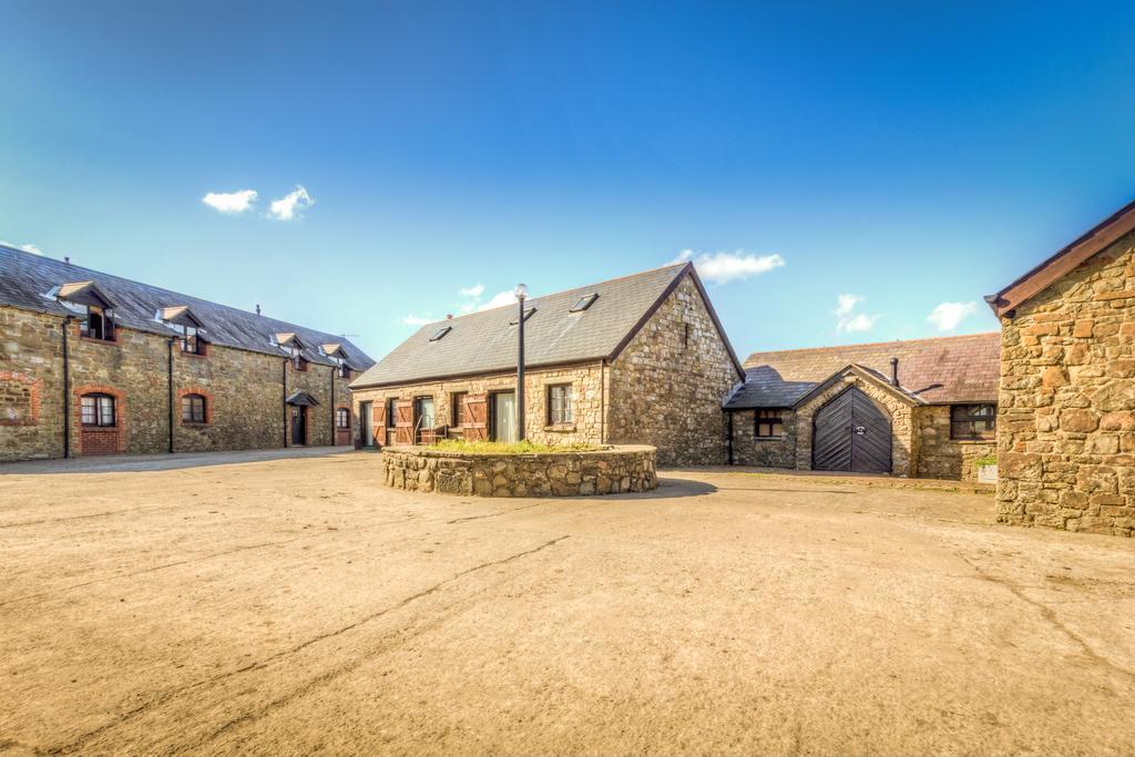 Clyne Farm Centre Villa The Mumbles Exterior foto